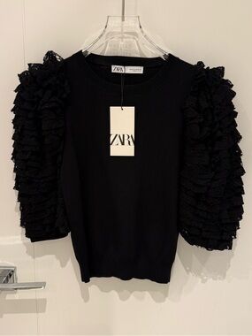 Zara Black Ruffled Lace Sleeve Top - Medium - $30